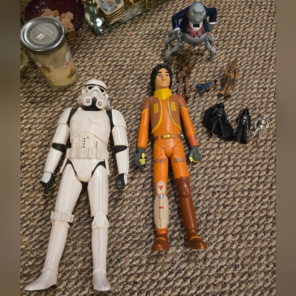 Disney Hasbro Star Wars Action Figures Set